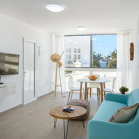 Blue Volcano Apartment, Free Access To The Fariones Sports Center Апартаменты